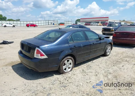 2008 Ford Fusion Se z USA, uszkodzony, nr VIN 3FAHP07Z58R201557